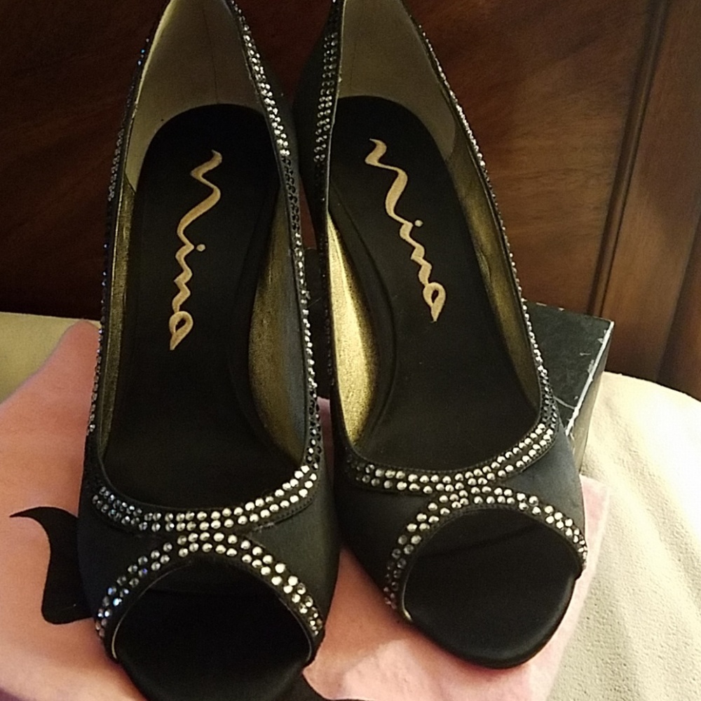 Nina ladies shoes